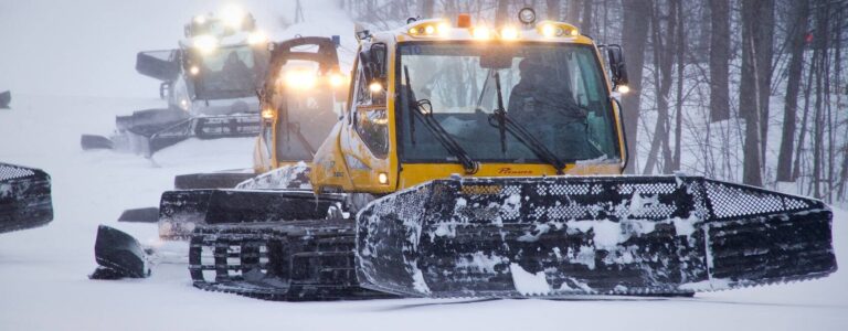 celodenni-uprava-lyzarskych-svahu-rolbuji-nonstop